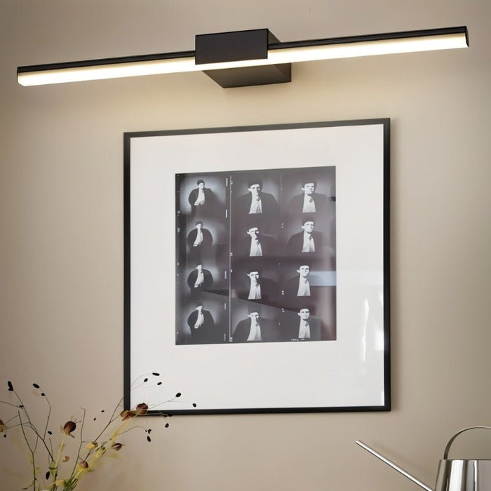 Arafa Wall Lamp - Contemporary Lighting