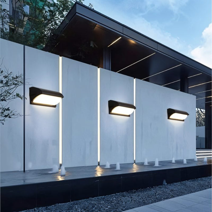 Aster Outdoor Wall Lamp - Outdoor Lighting