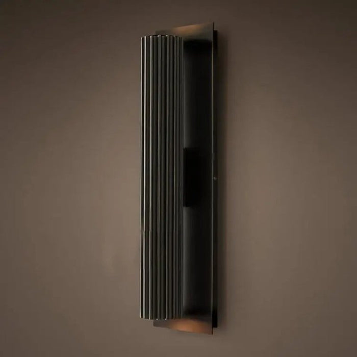 Elegant Barq Wall Lamp