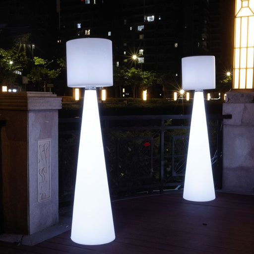 Dipa Floor Lamp - Outdoor Lighting