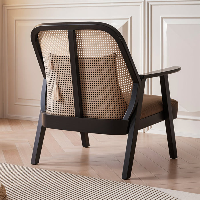 Stylish Fulcire Accent Chair