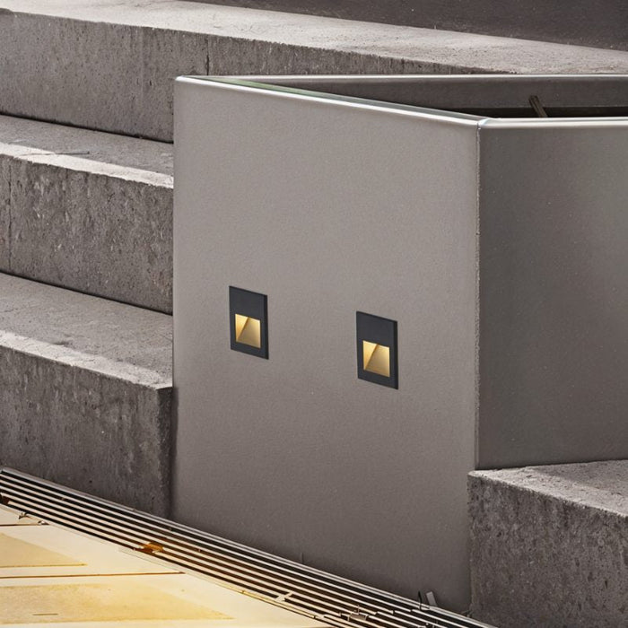 Fulgur Outdoor Step Lamp - Modern Lighting Fixture for Stair Lighting