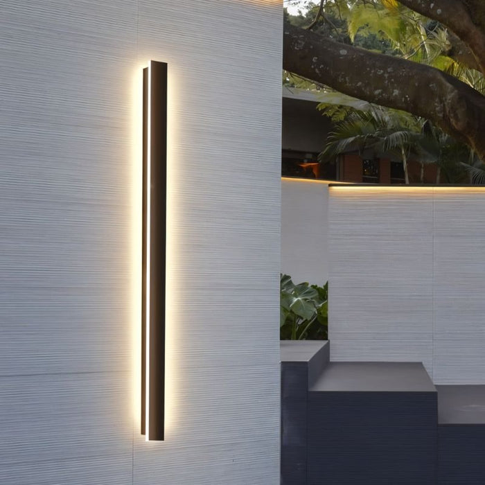 Helios Outdoor LED Wall Lamp - Contemporary Lighting Fixture