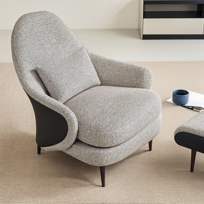 Stylish Nisqu Accent Chair